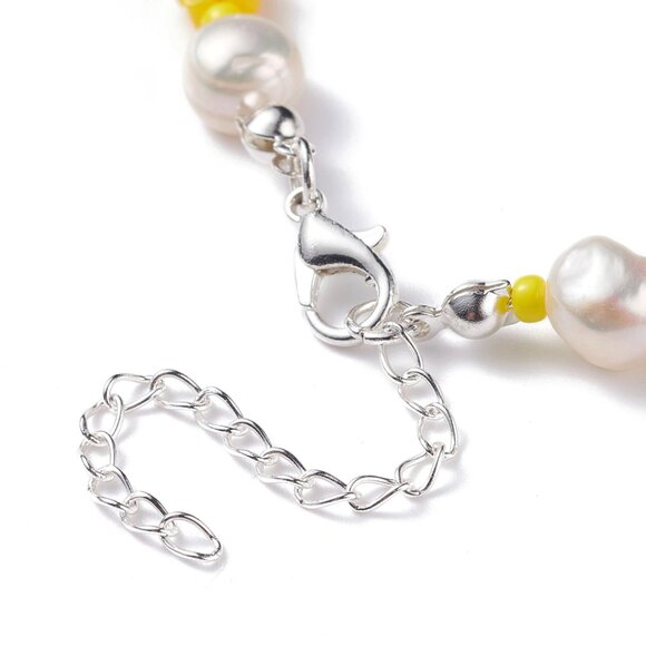 NWOT Cheery Natural pearls and Yellow Daisy Lampwork Glass Handmade Necklace - Picture 5 of 6